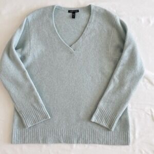 Eileen Fisher Women's Cashmere Silk Bliss Box Top Sweater Size Small Arctic Blue